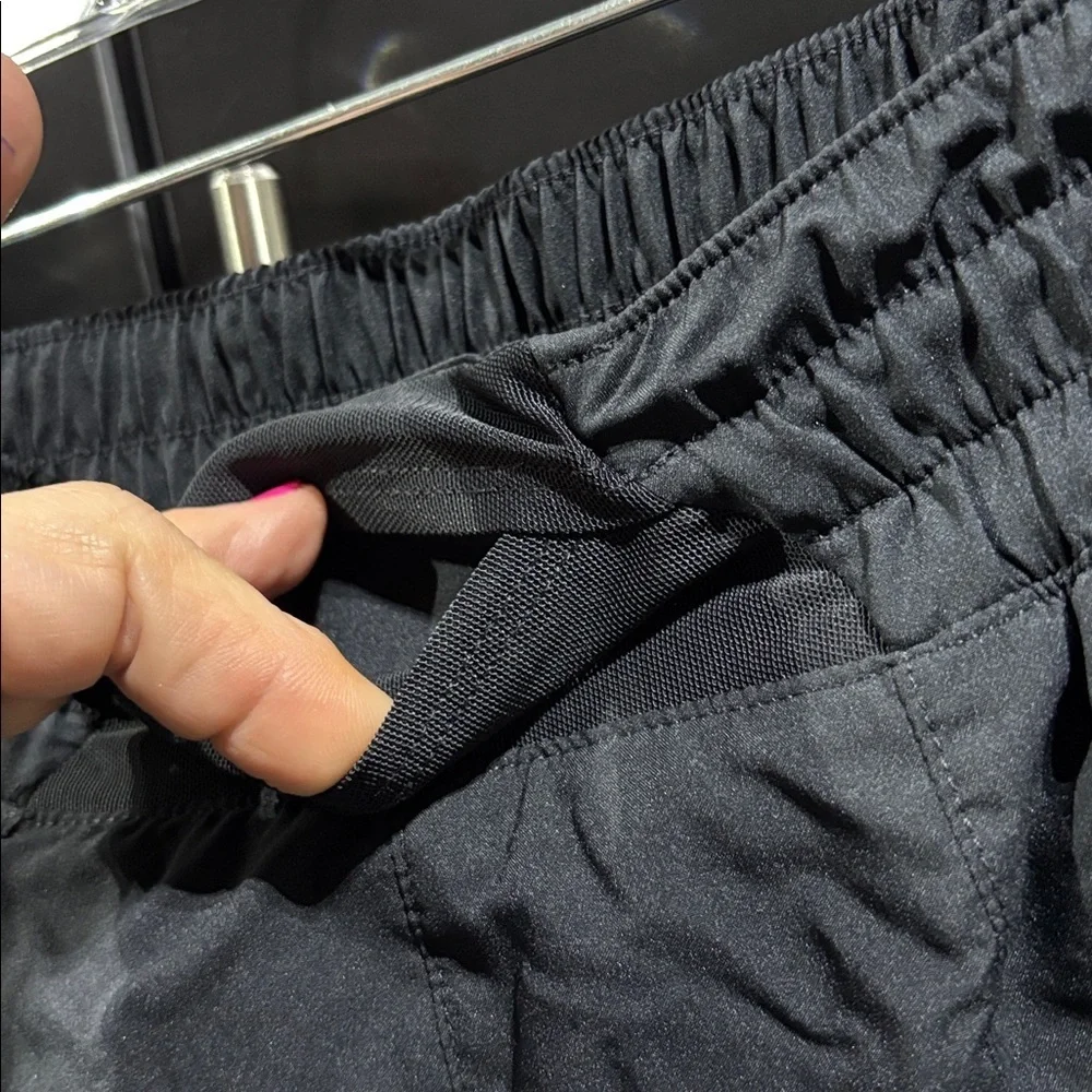 Nike DriFit Training loose fit,panty lined,elastic waist,back pocket,reflective